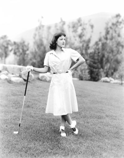 1920s female golfer